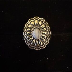 Vintage Silver Floral Ring